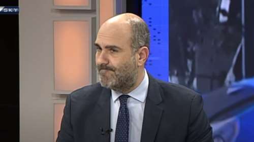 Σοκ για τον Δημήτρη Μαρκόπουλο στον αέρα εκπομπής: Έλαβε απειλητικό μήνυμα για τα παιδιά του [βίντεο]