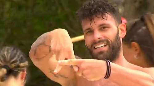 Survivor: Η αινιγματική αφιέρωση του Σχίζα στην Αλεξάνδρα Παναγιώταρου - Πώς αντέδρασε η ίδια [βίντεο]