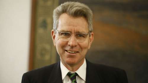 Ο Τζέφρι Πάιατ αποχαιρετά την Ελλάδα με μία φωτογραφία: "Θα μας λείψει το ελληνικό καλοκαίρι"