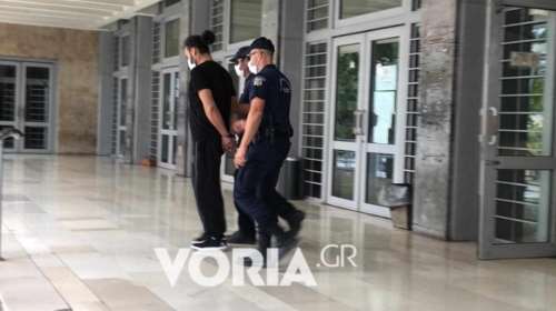 Στη φυλακή ο 46χρονος οδηγός που παρέσυρε γονείς και παιδί στη Θεσσαλονίκη - Είχε χτυπήσει ξανά μια γυναίκα το 2020