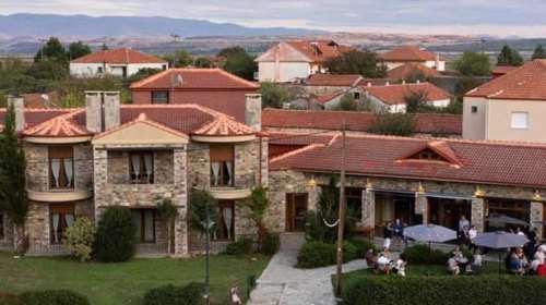 Φλώρινα: Καινούργιο το ξενοδοχείο που έγινε διαρροή μονοξειδίου με 14 άτομα στο νοσοκομείο - Με εγκεφαλικό οίδημα στη ΜΕΘ ο 48χρονος