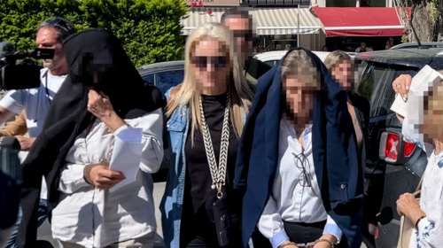 &quot;Εδωσα 5.000 ευρώ και τους ευχαρίστησα, δεν είχα άλλη επιλογή&quot; - Θύμα του κυκλώματος των εφοριακών αποκαλύπτει