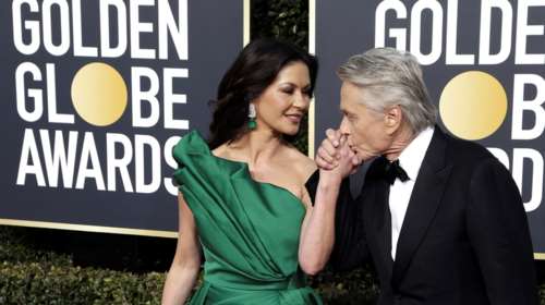 Η Κάθριν Ζέτα Tζόουνς αποθεώνει τον Μάικλ Ντάγκλας - Πάντα χαμογελάω μαζί σου