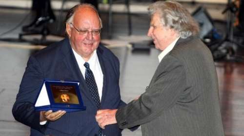 Θεόδωρος Πάγκαλος: Η συγκλονιστική και προφητική ανάρτηση όταν πέθανε ο Μίκης Θεοδωράκης - "Σε λίγο θα σε συναντήσω ξανά..."