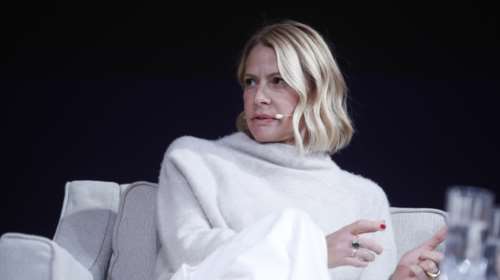 Τζένη Μπαλατσινού: Για παραδοσιακό σουβλάκι στο Παγκράτι με μεγάλη παρέα - Το ιδιαίτερο μαγαζί που επέλεξε