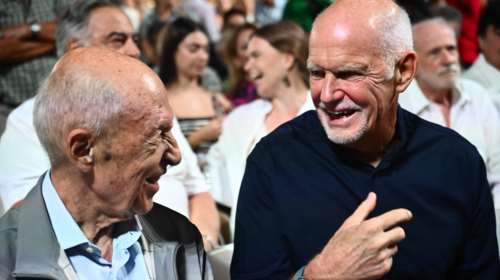 Κώστας Σημίτης: Απών από την κηδεία ο Γιώργος Παπανδρέου  -  Το μήνυμα και ο λόγος της απουσίας του