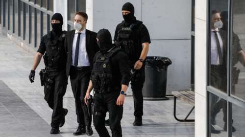 Εκπληκτος ο Nτέιβιντ Κράουτς με τη δίκη Αναγνωστόπουλου: Αυτή η παντομίμα θα τελειώσει ποτέ;