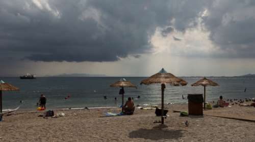 Από τα 40άρια στα μελτέμια, τις βροχές, και την πτώση της θερμοκρασίας - Οι περιοχές που θα επηρεάσει το ψυχρό μέτωπο