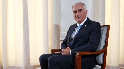 Ιράν: Ο γιος του τελευταίου Σάχη δηλώνει έτοιμος να επιστρέψει - Καλεί τον στρατό σε αποστασία για να ανατραπεί το καθεστώς