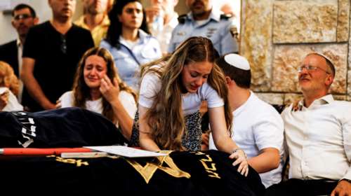 Ένταση στο τέμενος Αλ Άκσα της Ιερουσαλήμ - Ημέρες προσευχής και θρήνου στη Μέση Ανατολή