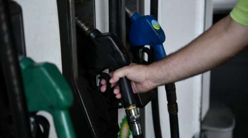 Ακριβή μου αμόλυβδη: Ρεκόρ δεκαετίας στην τιμή ανά λίτρο - Στα 1,774 ευρώ η μέση τιμή