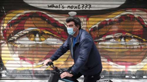 Τζανάκης: Το εμβόλιο απέτρεψε 3.000 θανάτους στο τέταρτο κύμα - Σταθεροποίηση των κρουσμάτων αρχές Δεκέμβρη