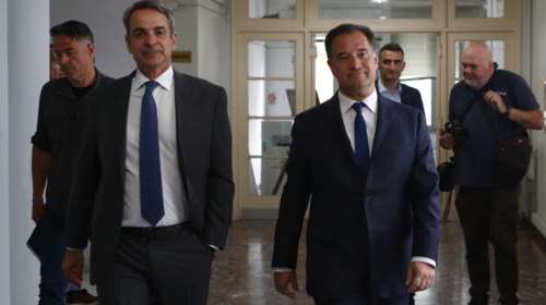 Στο υπουργείο Υγείας ο Κυριάκος Μητσοτάκης - Πώς τον υποδέχτηκαν οι εργαζόμενοι [εικόνες - βίντεο]