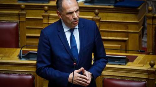 Ο Γεραπετρίτης απάντησε στην πρόταση δυσπιστίας του ΣΥΡΙΖΑ με τον &quot;λόγο υπέρ του αδυνάτου&quot; του Λυσία- Το αρχαίο κείμενο