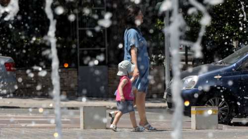 Νέο έκτακτο δελτίο για τον καύσωνα: Καμίνι η χώρα από αύριο - Στους 42 βαθμούς θα φτάσει ο υδράργυρος