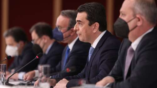 Επιδοτήσεις σε ηλεκτρικό ρεύμα και φυσικό αέριο: Αναλυτικά τι προβλέπεται για νοικοκυριά και επιχειρήσεις