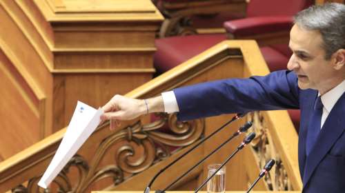 Ολα όσα έγιναν στη Βουλή: Σκληρή αντιπαράθεση των πολιτικών αρχηγών και μια διαγραφή - &quot;Εκλογές το 2027&quot;, είπε ο Μητσοτάκης