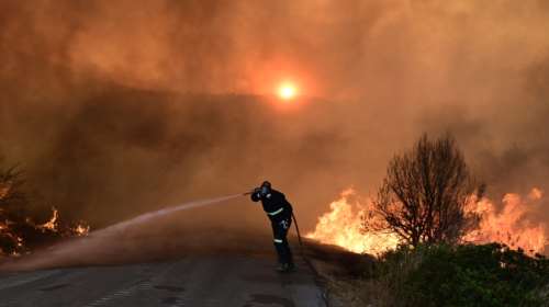 Συναγερμός στην Πυροσβεστική - Μεγάλη φωτιά στη Ροδόπη