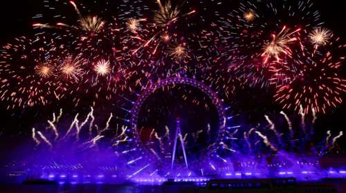 Φαντασμαγορική και επεισοδιακή η υποδοχή του 2025 -  Πώς υποδέχτηκε ο πλανήτης το νέο έτος