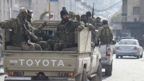 Συρία: Οι τζιχαντιστές λένε ότι &quot;άρχισαν να περικυκλώνουν τη Δαμασκό&quot;, ο στρατός διαψεύδει ότι αποσύρθηκε