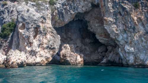 Εναλλακτικές διακοπές για το φετινό καλοκαίρι – Πού θα συνδυάσετε βουνό και θάλασσα σε χαμηλότερες τιμές