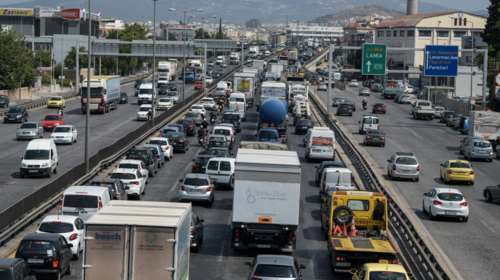 Μποτιλιάρισμα στην Αθήνα - Μεγάλο πρόβλημα και στον Κηφισό - Live η κίνηση στους δρόμους