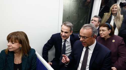 Μετρό Θεσσαλονίκης: Στο πρώτο δρομολόγιο Μητσοτάκης, Σακελλαροπούλου, Σταϊκούρας, Μενδώνη και Μαρέβα [εικόνες-βίντεο]