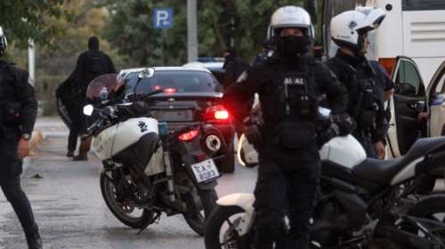 Αμπελόκηποι: Συνελήφθη η 30χρονη που είχε τα κλειδιά στην Αρκαδίας -  Την Τρίτη στον Εισαγγελέα