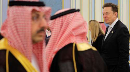 Μπίζνες στην έρημο: Οι μεγιστάνες &quot;κολλητοί&quot; του Τραμπ που τον συνοδεύουν στον Κόλπο - Ετοιμάζουν επενδύσεις πολλών δισ.