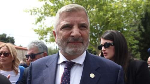 Ο Γιώργος Πατούλης θα γίνει ξανά πατέρας: Έγκυος η κατά περίπου 30 χρόνια μικρότερη σύντροφός του