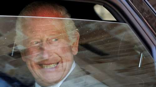 Βασιλιάς Κάρολος: Η πρώτη δημόσια εμφάνισή του μετά την ξαφνική εισαγωγή του στο νοσοκομείο - Τι κατέγραψε η κάμερα