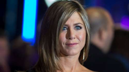 Εκτός εαυτού η Τζένιφερ Άνιστον: &quot;Εύχομαι η κόρη σου να μη χρειαστεί να κάνει εξωσωματική&quot;