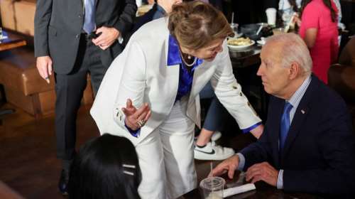 Μπάιντεν: Δεν έχει αλλάξει γνώμη, αλλά έχει αρχίσει να ακούει... Οι New York Times μιλούν για έναν &quot;πιο δεκτικό&quot; πρόεδρο