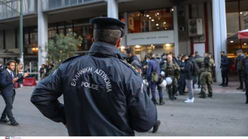 Γεωργιάδης:  30.000 με 40.000 οι ανεμβολίαστοι αστυνομικοί και λιμενικοί [βίντεο]