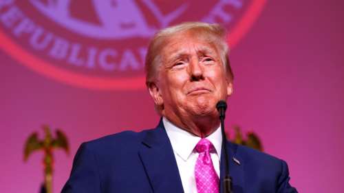 Αποκάλυψη CNN: Ηχητικό ντοκουμέντο με τον Τραμπ να κομπάζει για απόρρητο έγγραφο του Πενταγώνου με σχέδια επίθεσης στο Ιράν