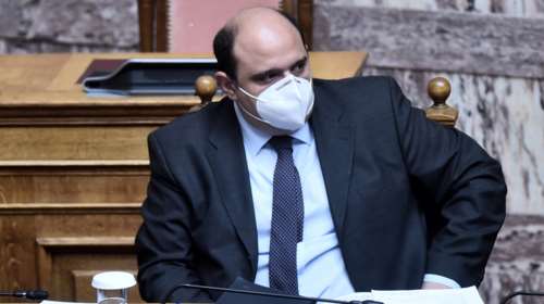 Tροχαίο λόγω κακοκαιρίας για τον υφυπουργό Χρήστο Τριαντόπουλο