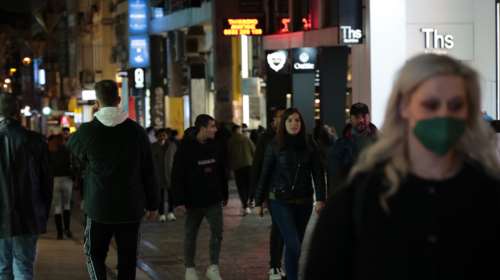 Θάνος Πλεύρης: Αναμένεται αποκλιμάκωση των μέτρων - Η κανονικότητα δεν είναι μακριά για τους εμβολιασμένους πολίτες