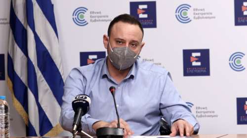 Ο  Γκίκας Μαγιορκίνης εξηγεί γιατί αυξάνονται πάλι τα κρούσματα κορονοϊού - Οι δύο λόγοι