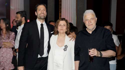 H Φωτεινή Αργυρού στον γάμο του γιου της: Η εντυπωσιακή εμφάνιση και οι ευχές