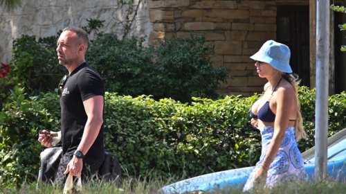 Κωνσταντίνα Σπυροπούλου - Βασίλης Σταθοκωστόπουλος: Για βουτιές στη Βουλιαγμένη