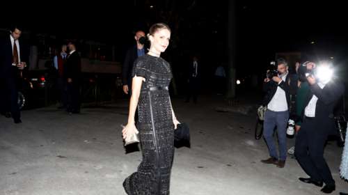 Ευγενία Νιάρχου: Με σιθρού δημιουργία σε πριβέ πάρτι στον Πειραιά