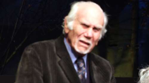 Νίκος Βανδώρος: &quot;Γελούσε με την καρδιά, αγαπούσε με αφοσίωση, προσέφερε με γενναιοδωρία&quot;, συγκινεί η κόρη του