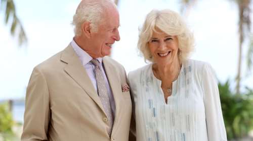 Η διαφορετική βασίλισσα Καμίλα - Για αγορές με την 17χρονη εγγονή της στη Σκωτία