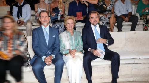 H Άννα Μαρία Ντε Γκρες στο Ηρώδειο με τους γιους της, Παύλο και Νικόλαο