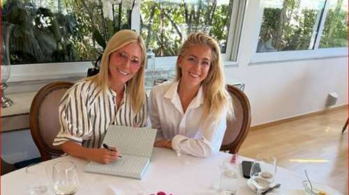 Η Μαρί Σαντάλ σε εξόρμηση στη γειτονιά της - &quot;Αυτή είναι η Αθήνα&quot;