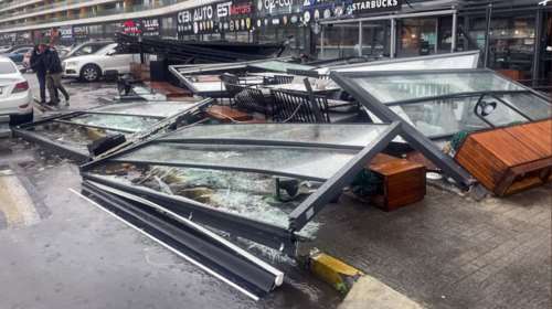 Σκηνές αποκάλυψης στην Κωνσταντινούπολη εξαιτίας της θεομηνίας: 4 νεκροί, 19 τραυματίες [εικόνες - βίντεο]