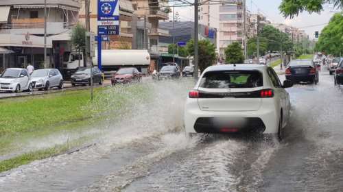 Καιρός: Βροχές και καταιγίδες σήμερα, πέφτει η θερμοκρασία – Πότε επιστρέφει ξανά το καλοκαίρι