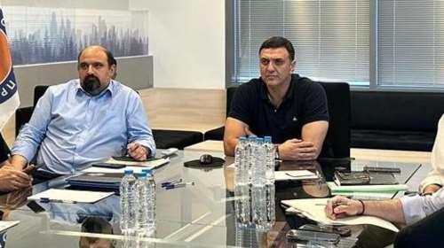 Εκτακτη σύσκεψη υπό τον Β. Κικίλια για την κακοκαιρία: Ενεργοποιείται το 112 - Ραγδαίες καταιγίδες και χαλαζοπτώσεις