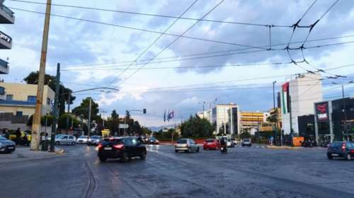 Γιγάντια σημαία της Παλαιστίνης τοποθέτησε ο Ρουβίκωνας απέναντι από την πρεσβεία του Ισραήλ