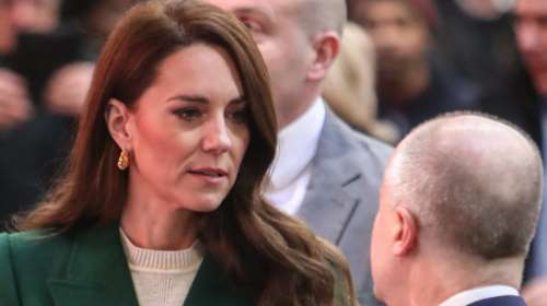 Κέιτ Μίντλετον: Βαρύ χειρουργείο στην κοιλιά, θα μείνει 14 μέρες στο νοσοκομείο - Δεν είναι καρκίνος λέει το Παλάτι